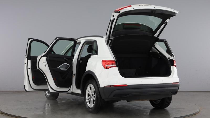 Used Audi Q3 2022 for sale - 76931260: Photo 11