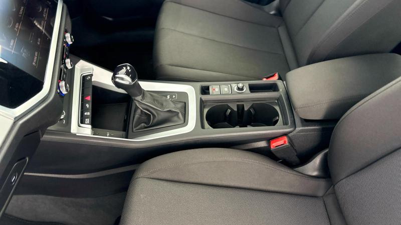 Used Audi Q3 2022 for sale - 76931260: Photo 33