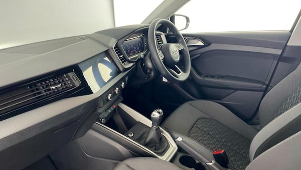 Used Audi A1 2024 for sale - 75517662: Photo 2