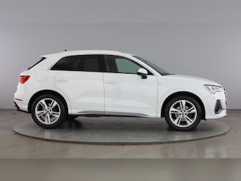 Used Audi Q3 2019 for sale - 79174021: Photo
