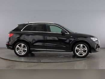 Used Audi Q3 2021 for sale - 77013736: Photo