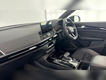 Used Audi Q5 2024 for sale - 78112295: Photo