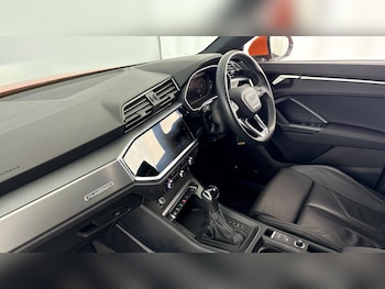 Used Audi Q3 2024 for sale - 78296927: Photo