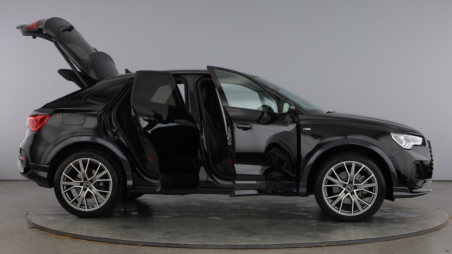 Used Audi Q3 2025 for sale - 77602772: Photo 10