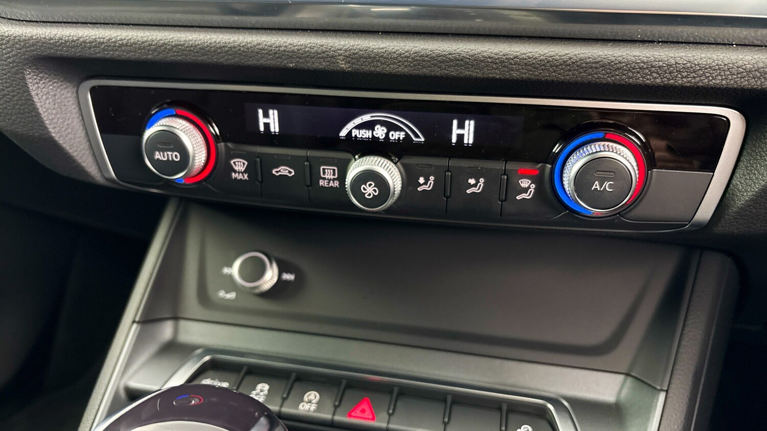 Used Audi Q3 2025 for sale - 77602772: Photo 14