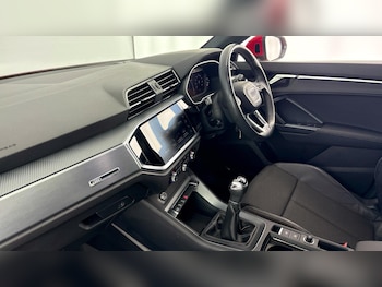 Used Audi Q3 2019 for sale - 77505323: Photo