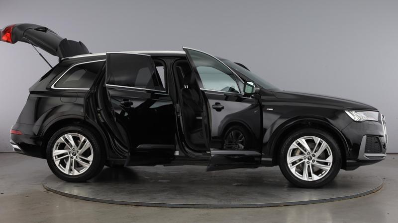 Used Audi Q7 2023 for sale - 76097240: Photo 10