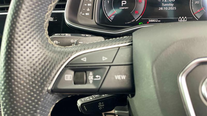 Used Audi Q7 2023 for sale - 76097240: Photo 12