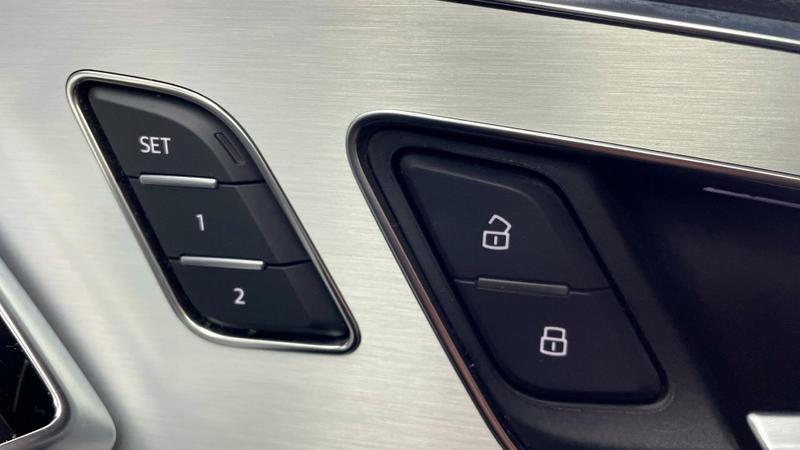 Used Audi Q7 2023 for sale - 76097240: Photo 23