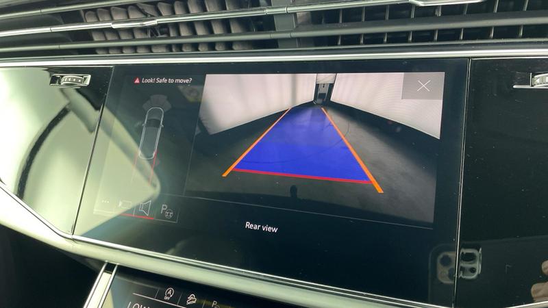 Used Audi Q7 2023 for sale - 76097240: Photo 26