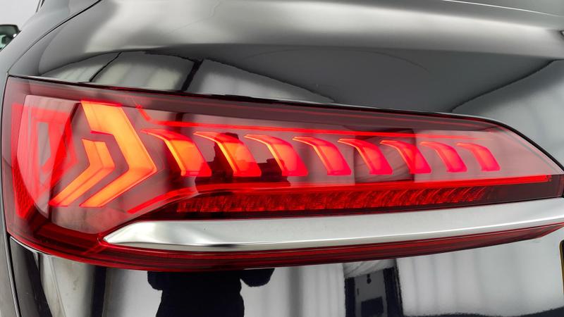 Used Audi Q7 2023 for sale - 76097240: Photo 37