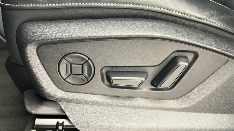 Used Audi Q7 2023 for sale - 76097240: Photo 43