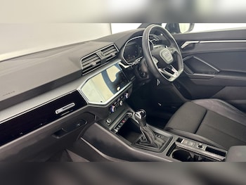 Used Audi Q3 2023 for sale - 78534873: Photo