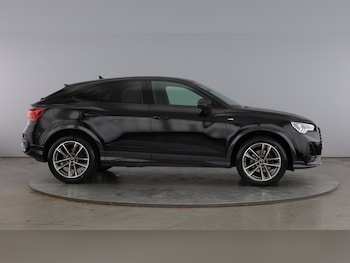 Used Audi Q3 2023 for sale - 78534873: Photo