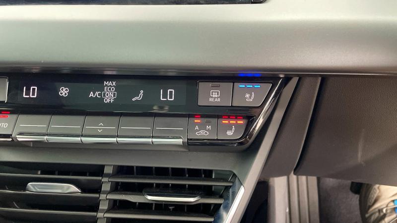 Used Audi e-tron GT 2022 for sale - 76882527: Photo 14