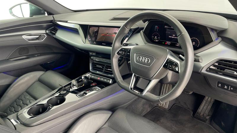 Used Audi e-tron GT 2022 for sale - 76882527: Photo 6