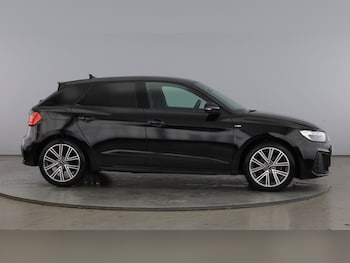 Used Audi A1 2022 for sale - 77704329: Photo