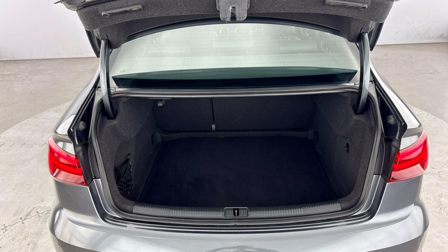 Used Audi A3 2017 for sale - 77906772: Photo 38