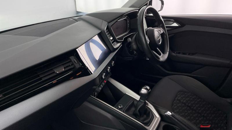 Used Audi A1 2019 for sale - 76590114: Photo 2