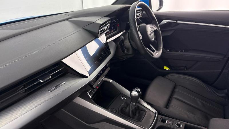 Used Audi A3 2023 for sale - 76847439: Photo 2