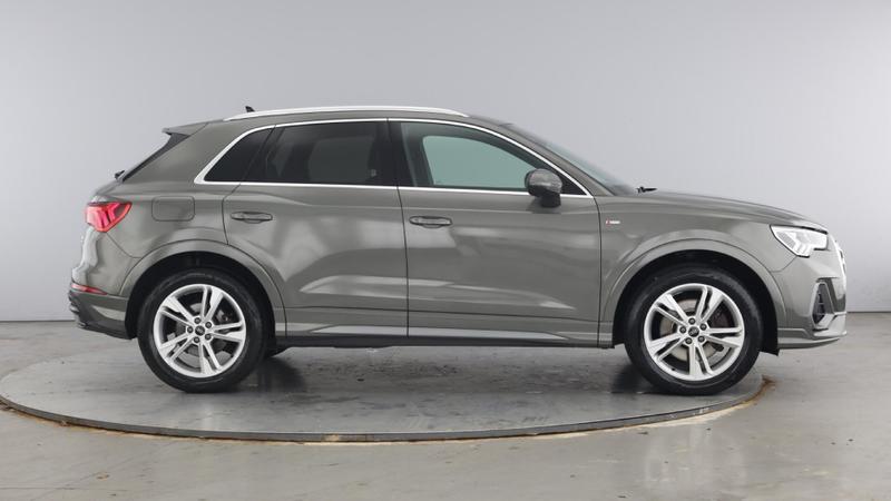 Used Audi Q3 2021 for sale - 75997350: Photo 4