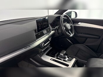 Used Audi Q5 2021 for sale - 77881209: Photo