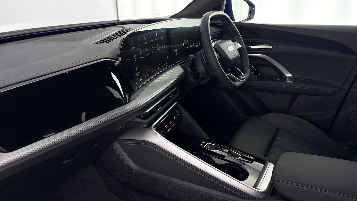 Used Audi Q5 2025 for sale - 77505101: Photo 2