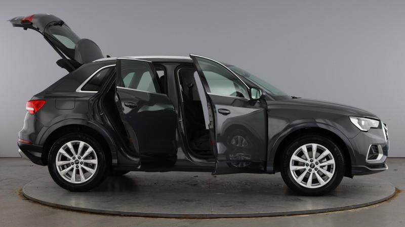 Used Audi Q3 2025 for sale - 76117501: Photo 10