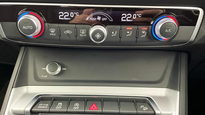 Used Audi Q3 2025 for sale - 76117501: Photo 17
