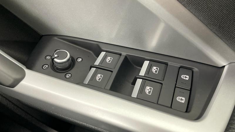 Used Audi Q3 2025 for sale - 76117501: Photo 19