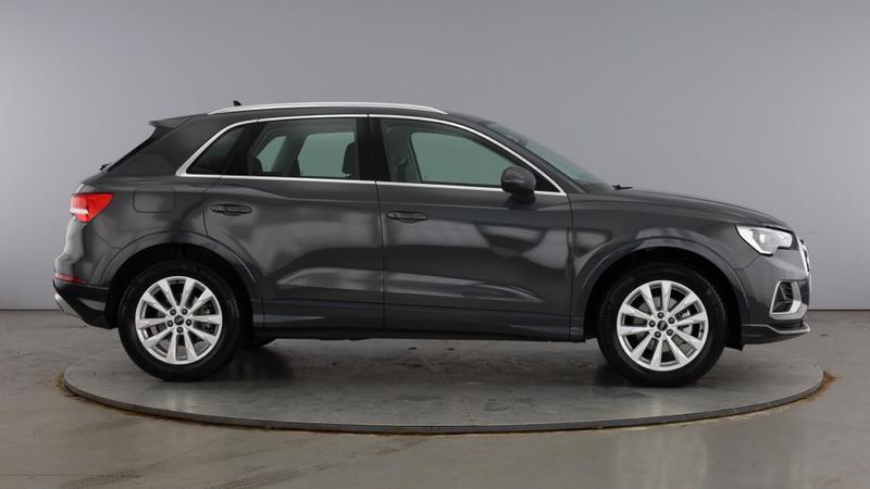 Used Audi Q3 2025 for sale - 76117501: Photo 4