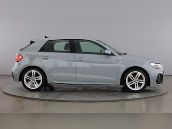 Used Audi A1 2020 for sale - 76960902: Photo