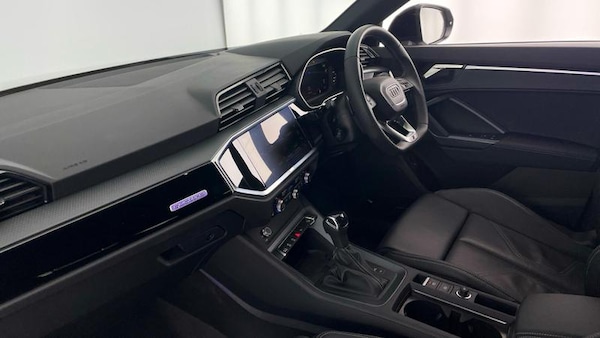 Used Audi Q3 2025 for sale - 76312588: Photo 2