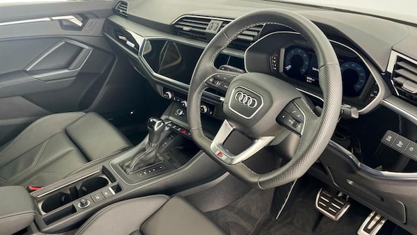Used Audi Q3 2025 for sale - 76312588: Photo 6
