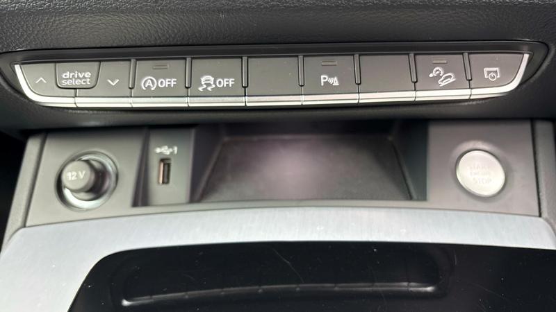 Used Audi Q5 2023 for sale - 76641062: Photo 15