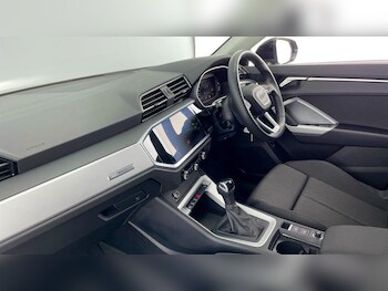 Used Audi Q3 2024 for sale - 75403498: Photo