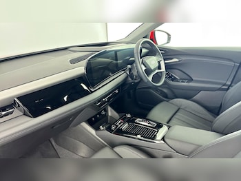 Used Audi Q6 e-tron 2024 for sale - 77602603: Photo