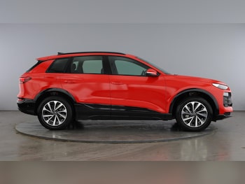 Used Audi Q6 e-tron 2024 for sale - 77602603: Photo