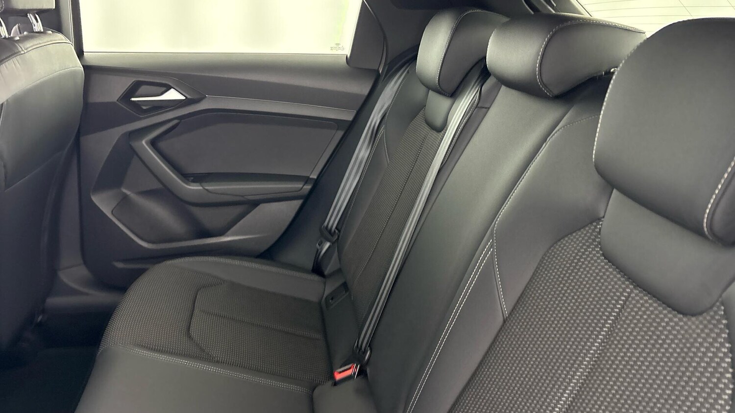 Used Audi A1 for sale - 77759556: Photo 34