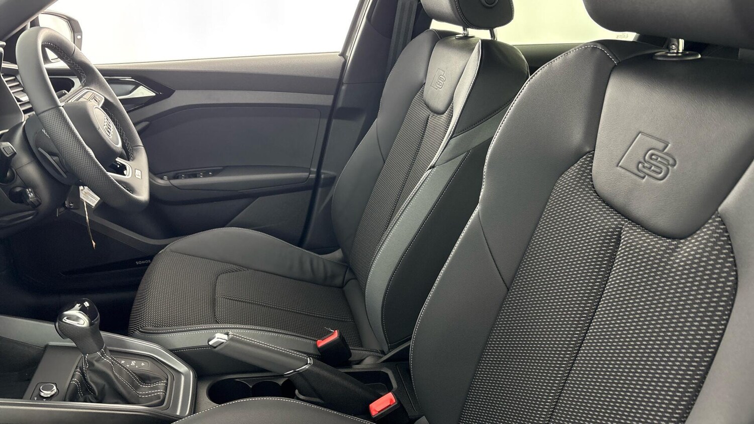 Used Audi A1 for sale - 77759556: Photo 35