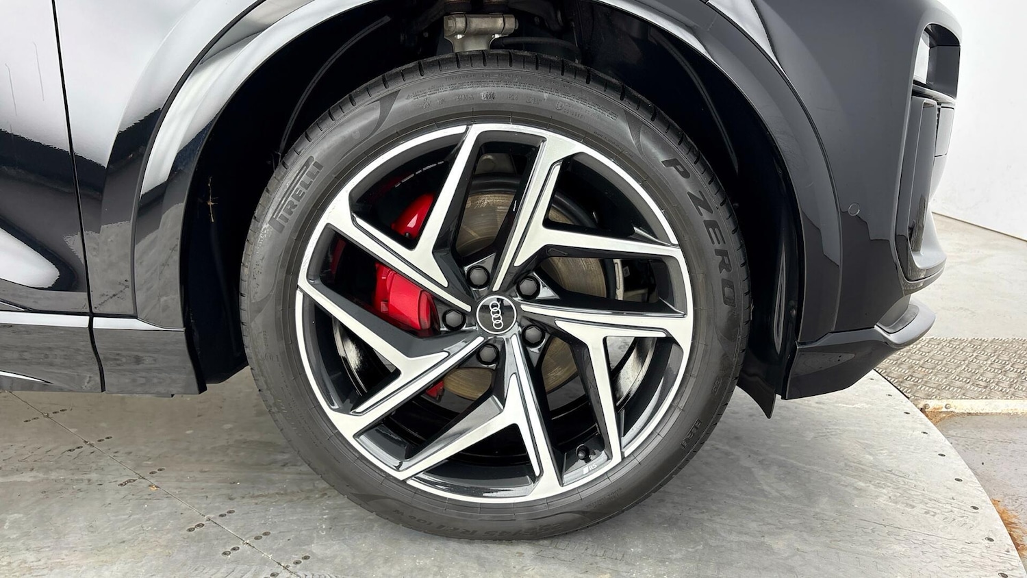 Used Audi Q6 e-tron 2025 for sale - 77505341: Photo 5