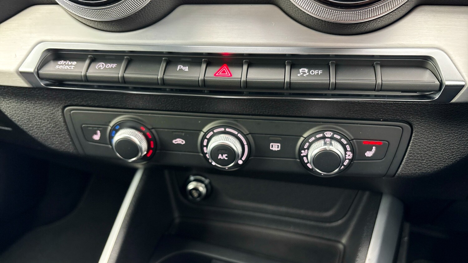 Used Audi Q2 2025 for sale - 77721467: Photo 15