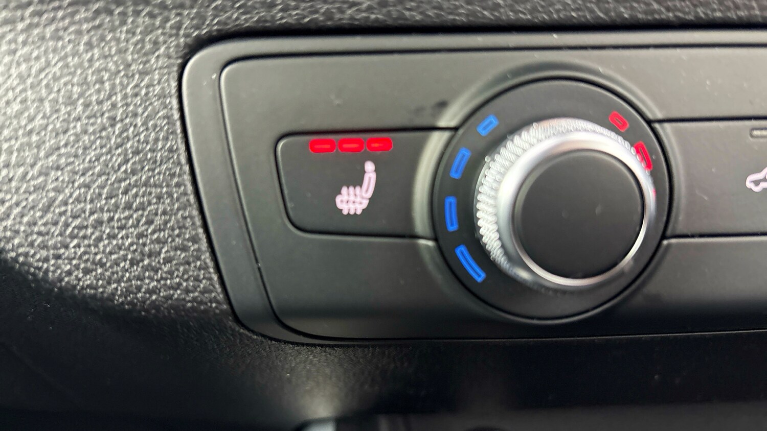 Used Audi Q2 2025 for sale - 77721467: Photo 16