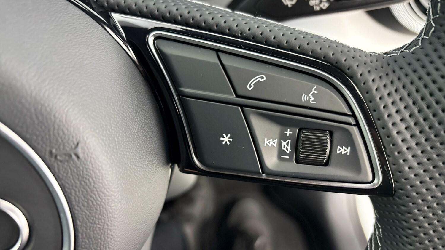 Used Audi Q2 2025 for sale - 77721467: Photo 21