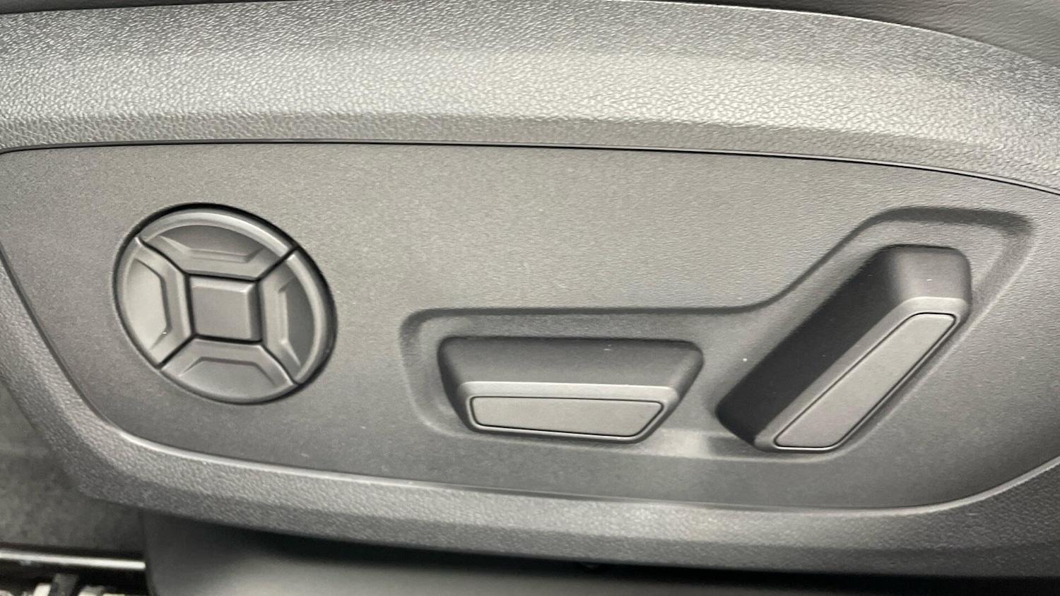 Used Audi A6 Saloon for sale - 77946313: Photo 41