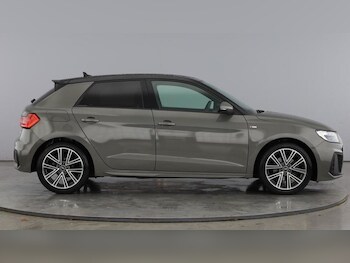 Used Audi A1 2021 for sale - 76332632: Photo