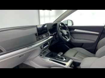 Used Audi Q5 2021 for sale - 74030618: Photo