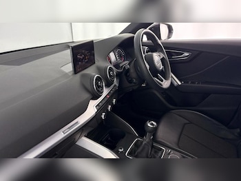 Used Audi Q2 2019 for sale - 77106610: Photo