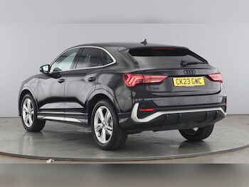 Used Audi Q3 2023 for sale - 75021796: Photo
