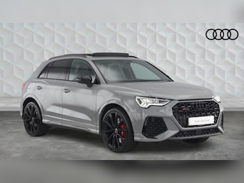 Audi - RS Q3